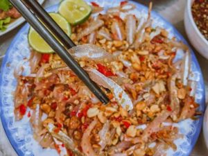 Gỏi cá mai Quy Nhơn - Món ăn ngon độc nhất lâu đời